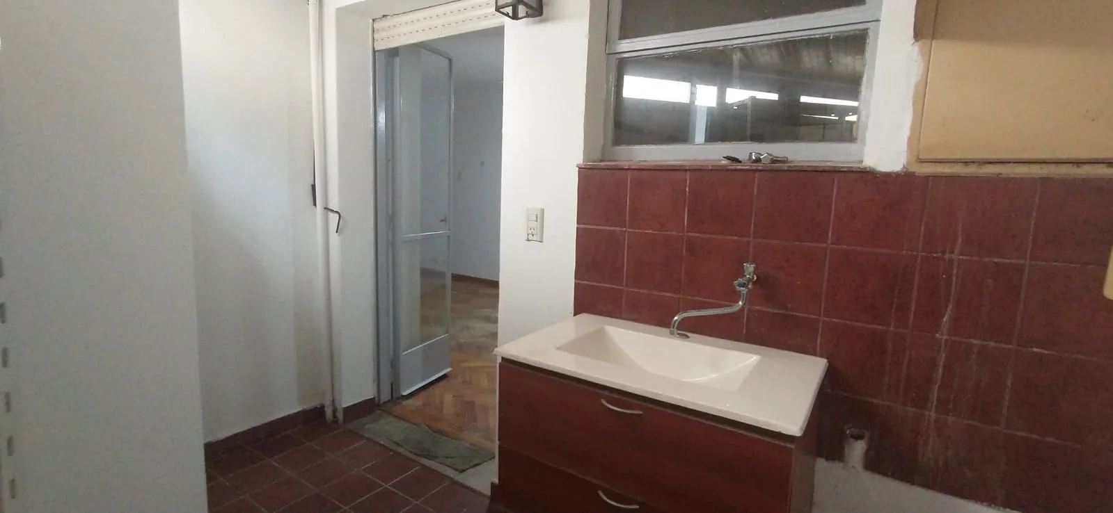 DEPARTAMENTO MONOAMBIENTE CON PATIO