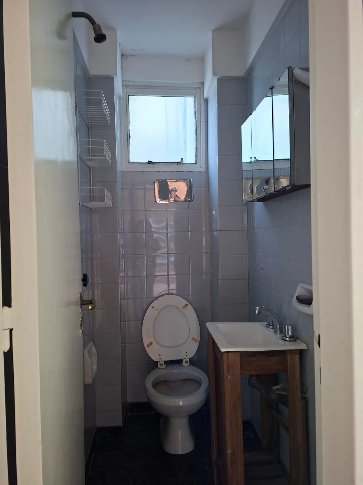 Disponible departamento de 4 Amb + Cochera y Balcón